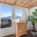 Historic Charming House 10 Min From Chalet