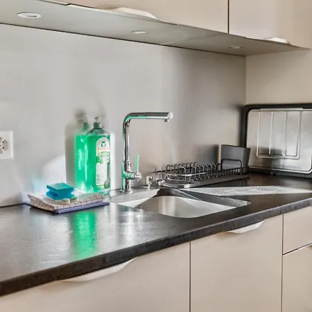 Historic Charming House 10 Min From * Кран-Монтана