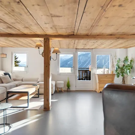 Historic Charming House 10 Min From