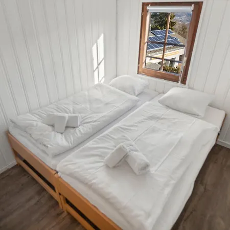 Шале Historic Charming House 10 Min From *