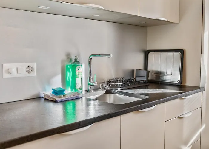 Historic Charming House 10 Min From * Кран-Монтана