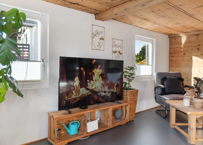 Historic Charming House 10 Min From Шале