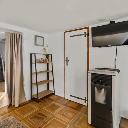 シャレー Historic Charming House 10 Min From