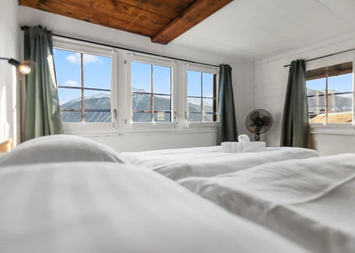 シャレー Historic Charming House 10 Min From