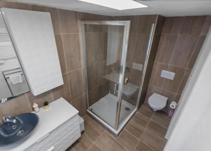 Historic Charming House 10 Min From シャレー *