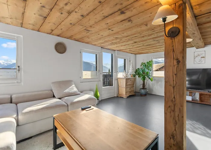 シャレー Historic Charming House 10 Min From *