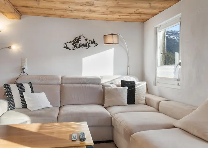 Historic Charming House 10 Min From クラン